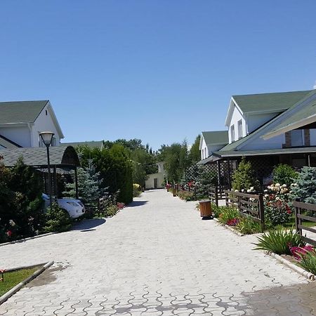 Kapriz Resort 博斯特里 外观 照片