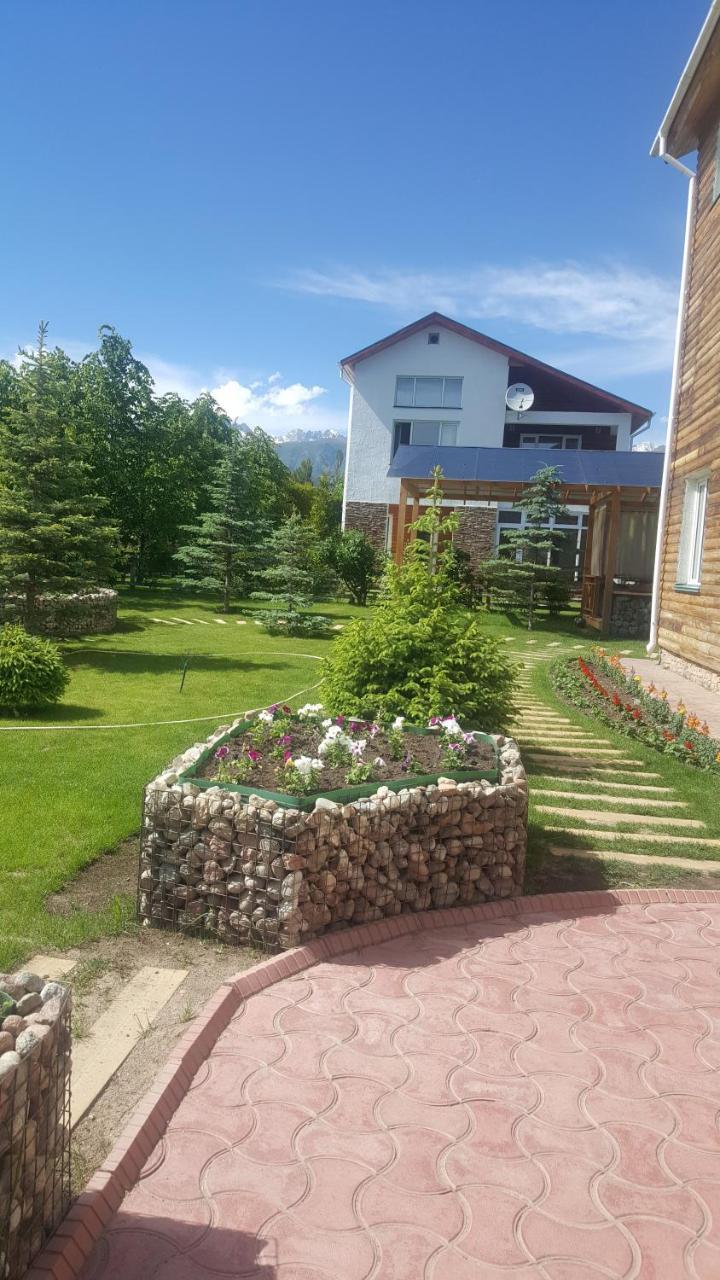 Kapriz Resort 博斯特里 外观 照片